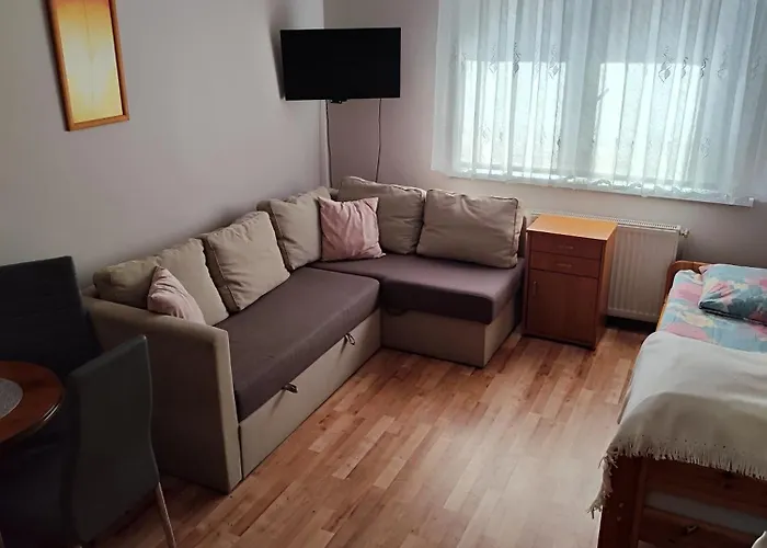 Wynajem Pokoi Leszek Becker Chlapowo